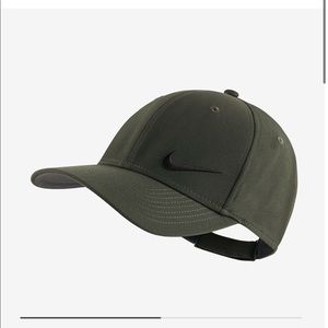Nike Aerobill Classic 99 Golf Hat - Olive Green